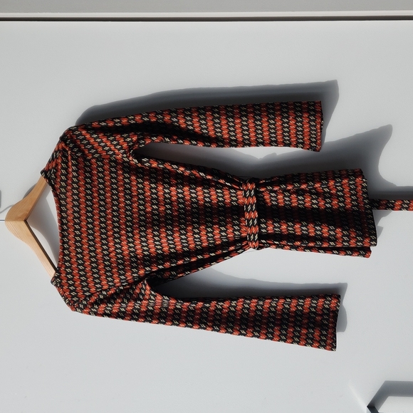 Vintage Unique Argyle Belted Knit Top - Picture 6 of 6